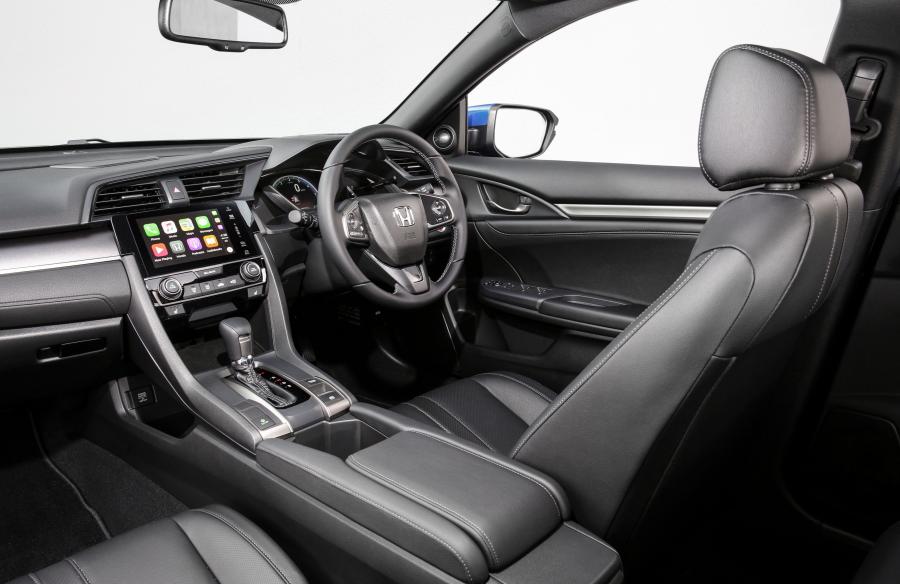 Интерьер Honda Civic VTi-LX Hatchback 2017 года  (AU) (фото 37 из 40)